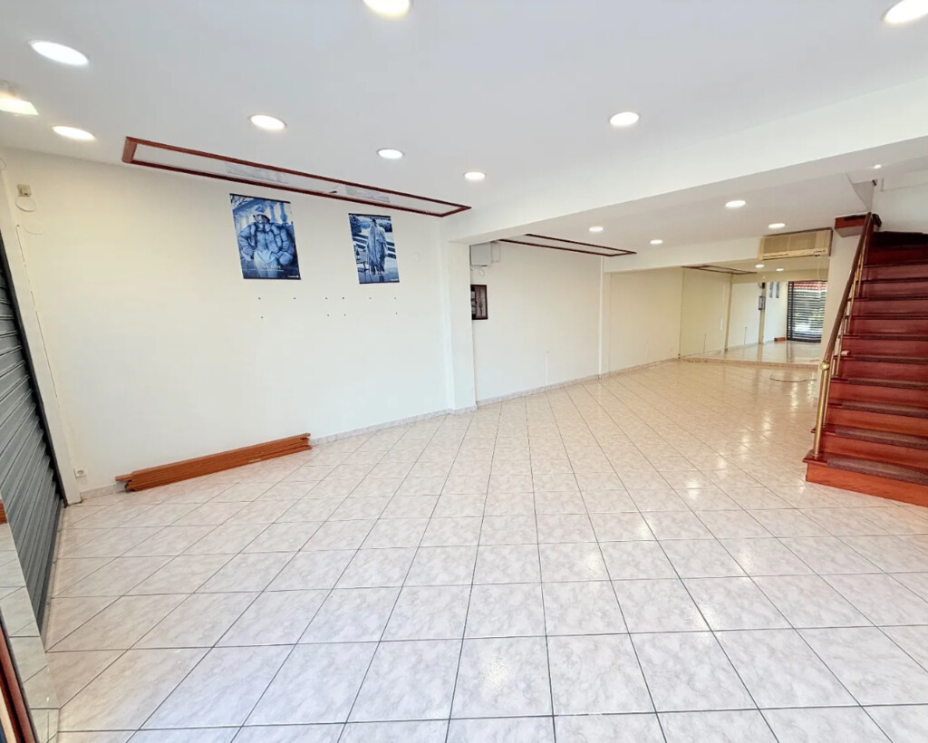 Commercial property in Paralia, Pieria Prefecture, Greece – 67031