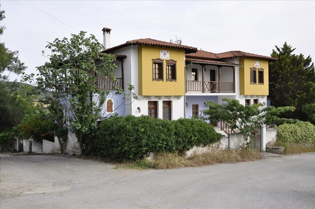 Business in Poligiros, Chalkidiki, Greece – 48341