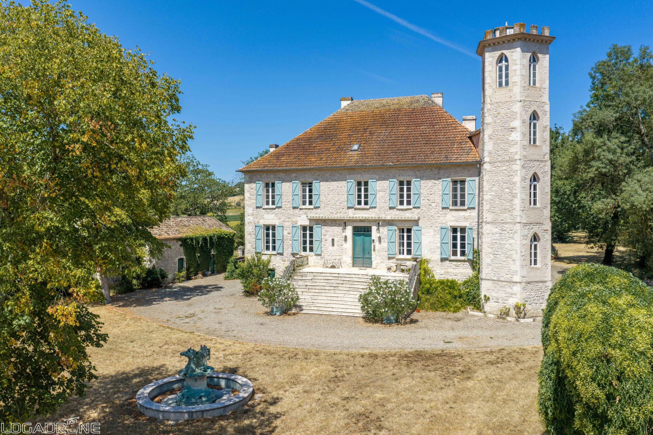 Beautiful Chateau near Cahors, Occitanie – France – BVI62251