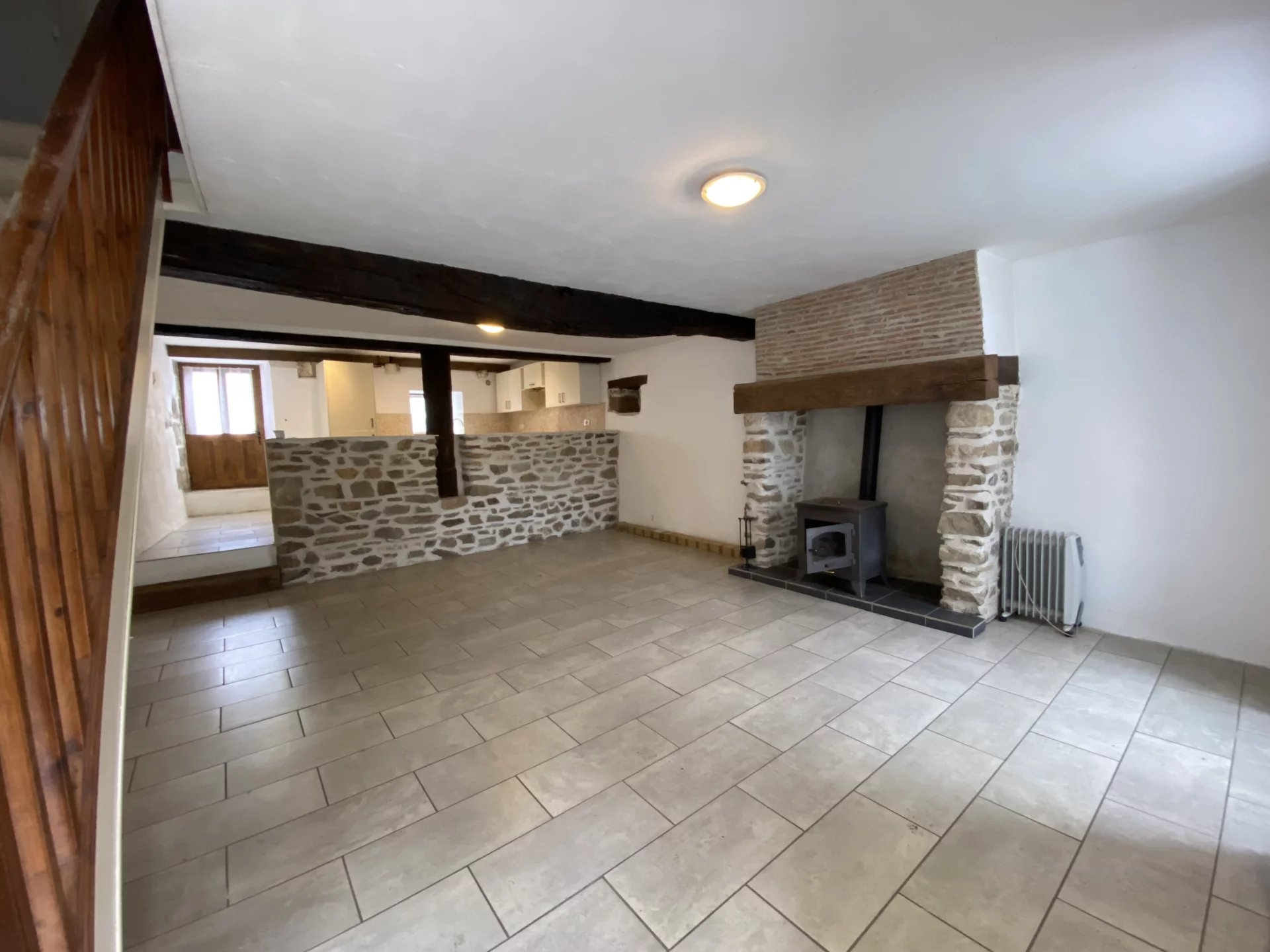 Well-Located Village Home with Development Potential, Nouvelle-Aquitaine – France – BVI68848