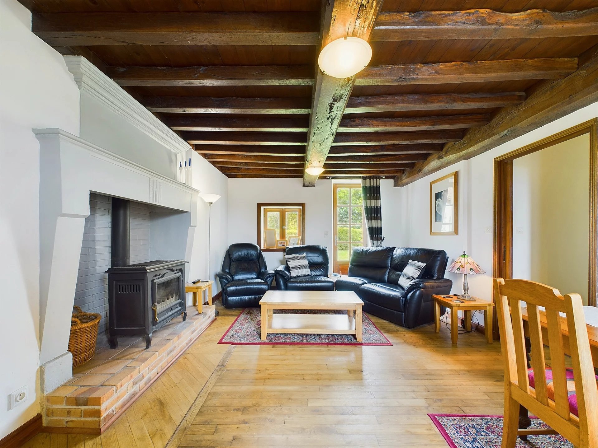 Four bedroom property with guest cottage, pool, barn and panoramic views, Nouvelle-Aquitaine – France – BVI76320