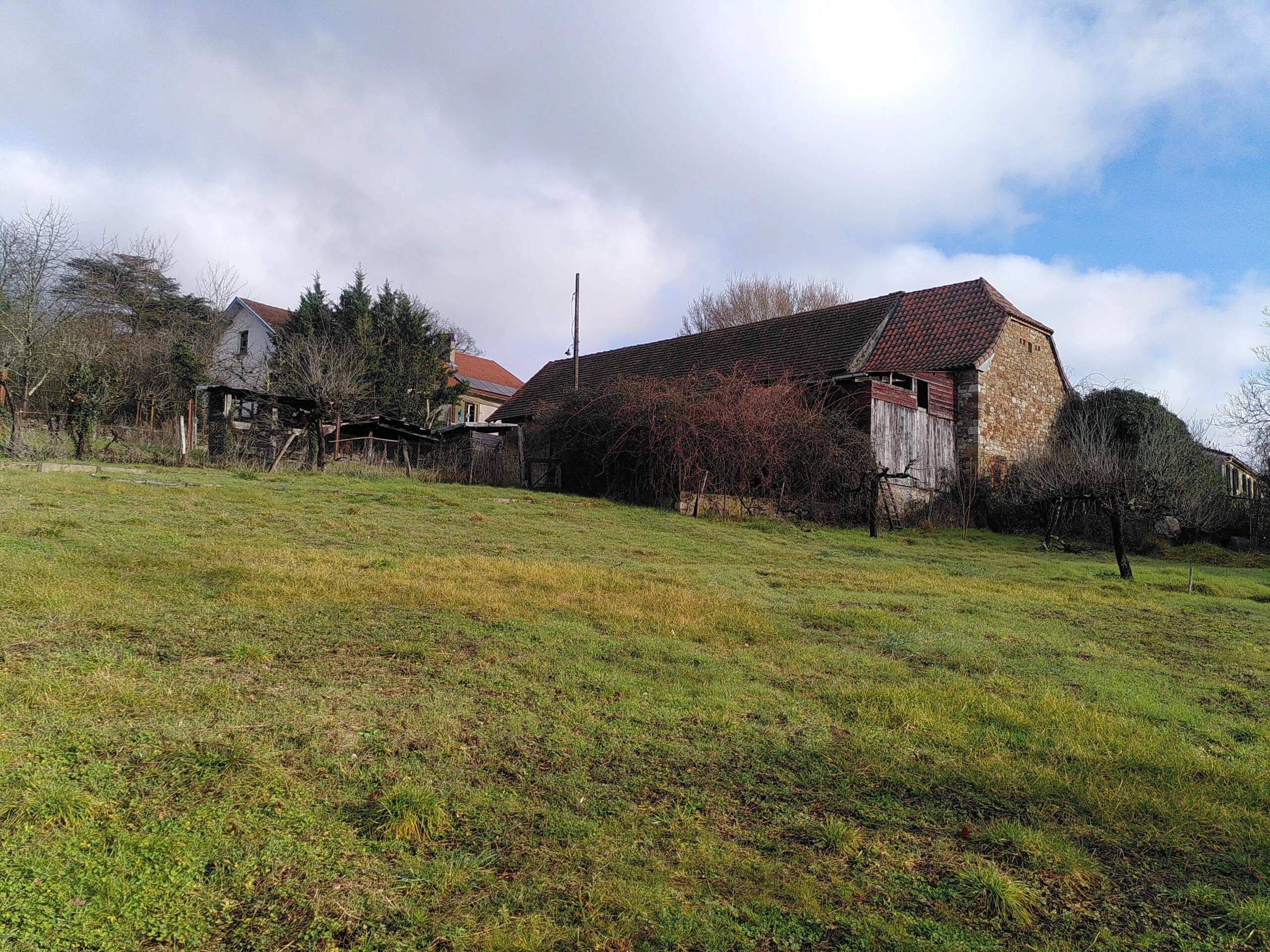 Sector Capdenac-Gare: Land with planning permission and rural views, Occitanie – France – BVI87540