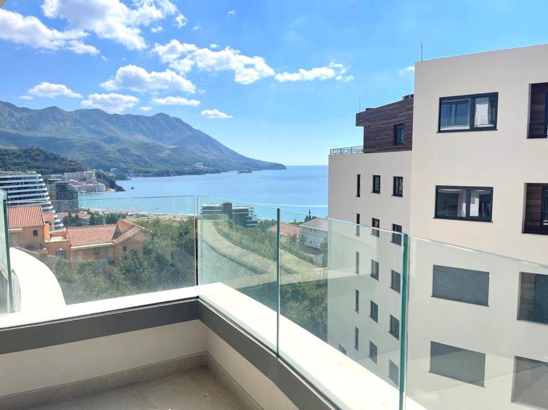 2 bedroom Apartments in Becici, Budva Municipality, Montenegro – MREMG-3