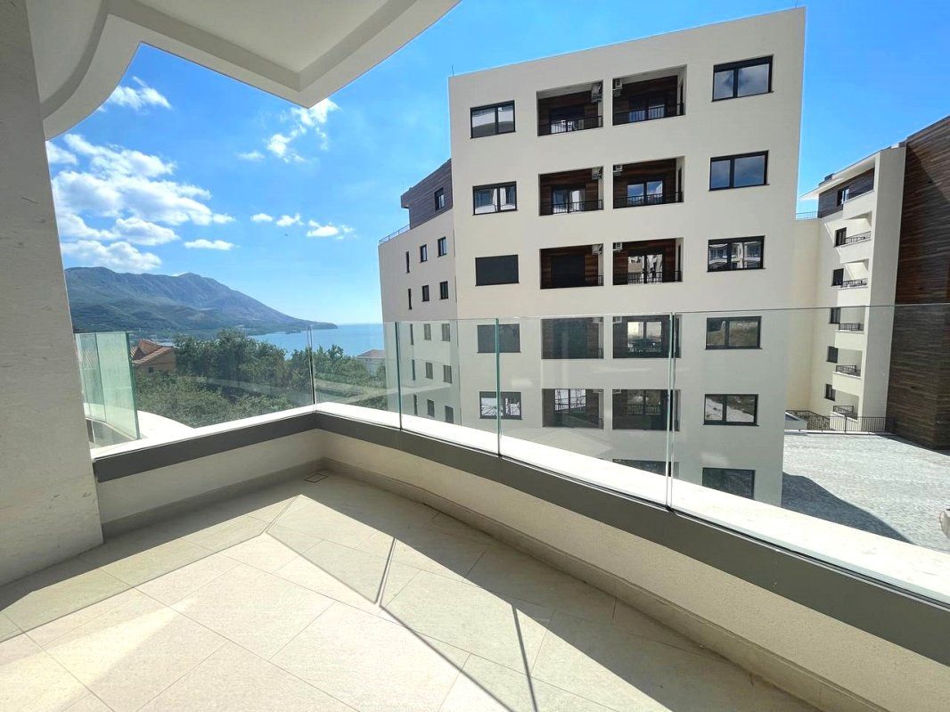 2 bedroom Apartments in Becici, Budva Municipality, Montenegro – MREMG-2