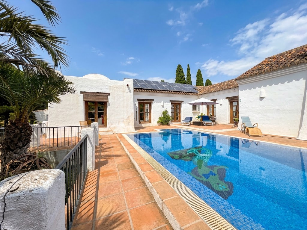 6 bedroom House in Mijas Costa, Malaga, Spain – 428-05518E