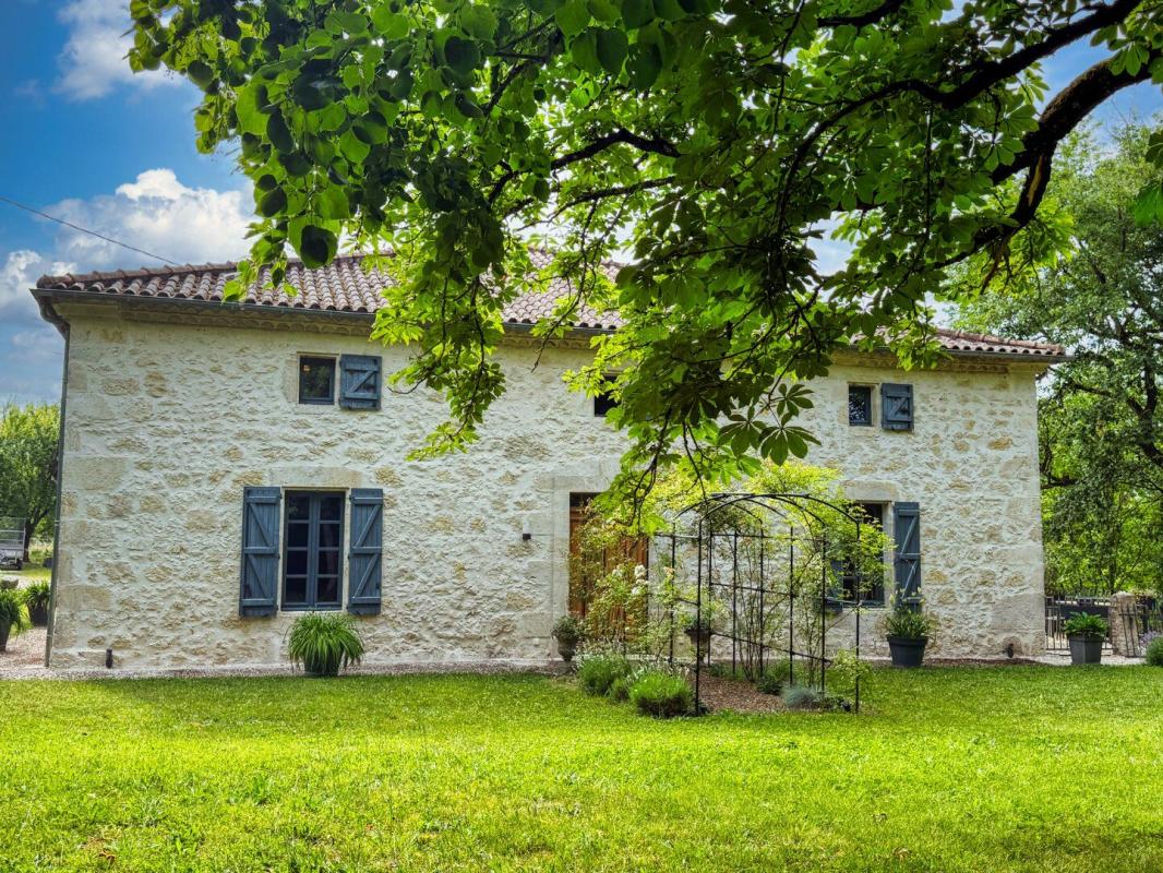 5 bedroom maison de maitre in Condom, Gers, France