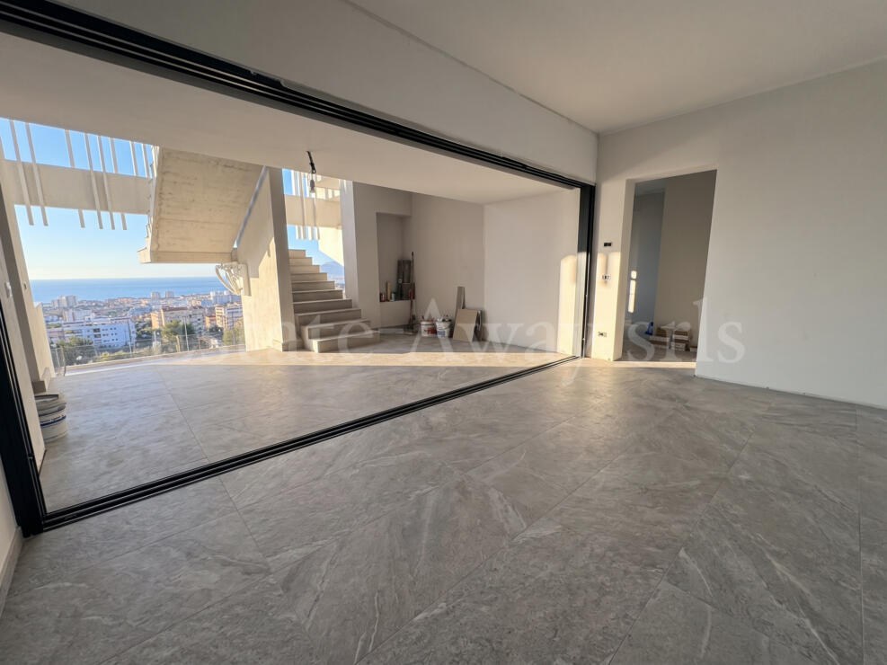 SW1344 Prestigious Modern Villa with Sea View and Sun Terrace – 220 sq m Renovated