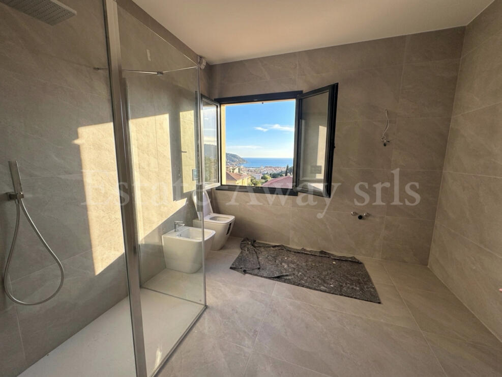 SW1344 Prestigious Modern Villa with Sea View and Sun Terrace – 220 sq m Renovated