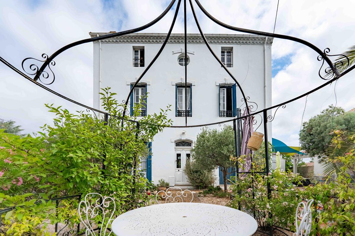9 bedroom maison de maitre in Lezignan Corbieres, Aude, France