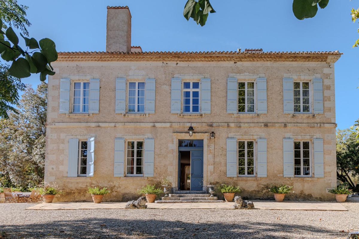 9 bedroom propriete in Vic Fezensac, Gers, France