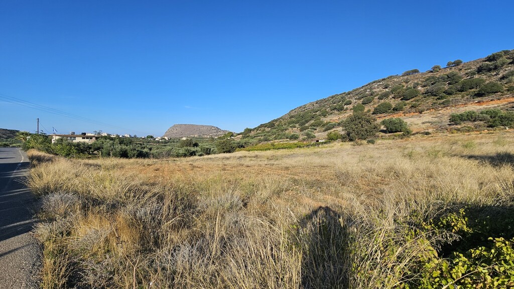Land in Gouves, Heraklion Prefecture, Greece – 67070