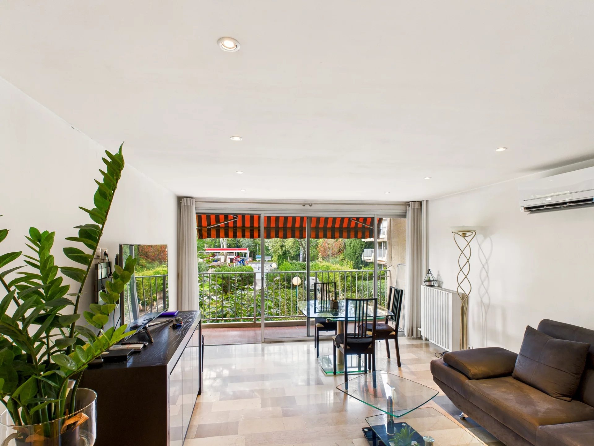 Elegant Apartment – Aix-en-Provence City Centre, Provence-Alpes-Côte d’Azur – France – BVI82457