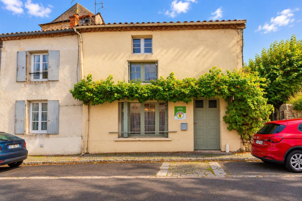 3 bedroom maison de village in Abzac, Charente, France