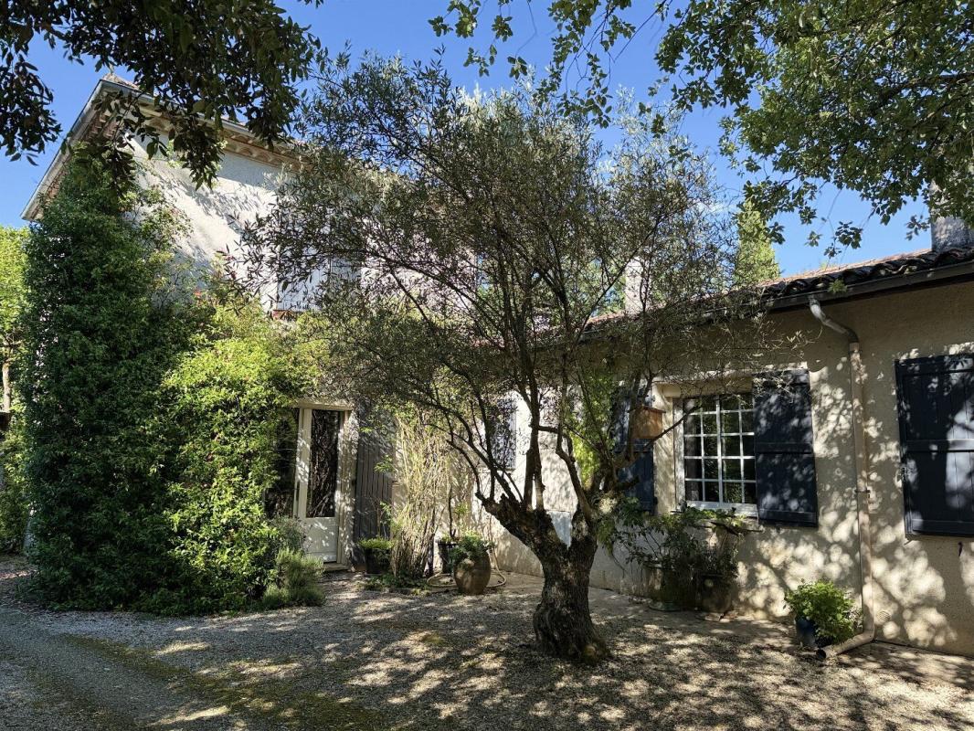 4 bedroom maison in Condom, Gers, France