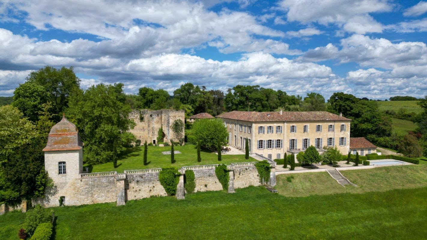 4 bedroom chateau in Montreal, Gers, France