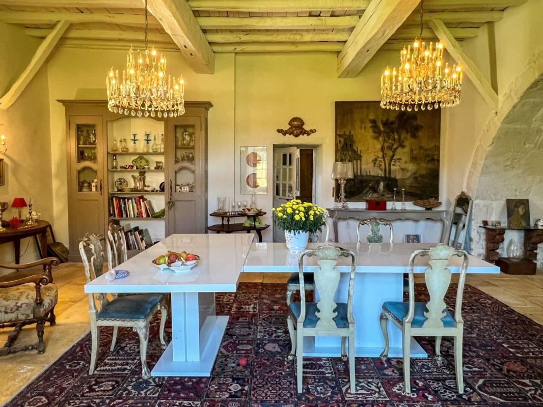 10 bedroom chateau in Lectoure, Gers, France