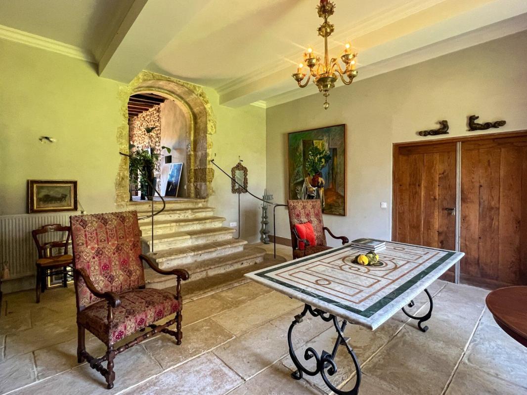 10 bedroom chateau in Lectoure, Gers, France