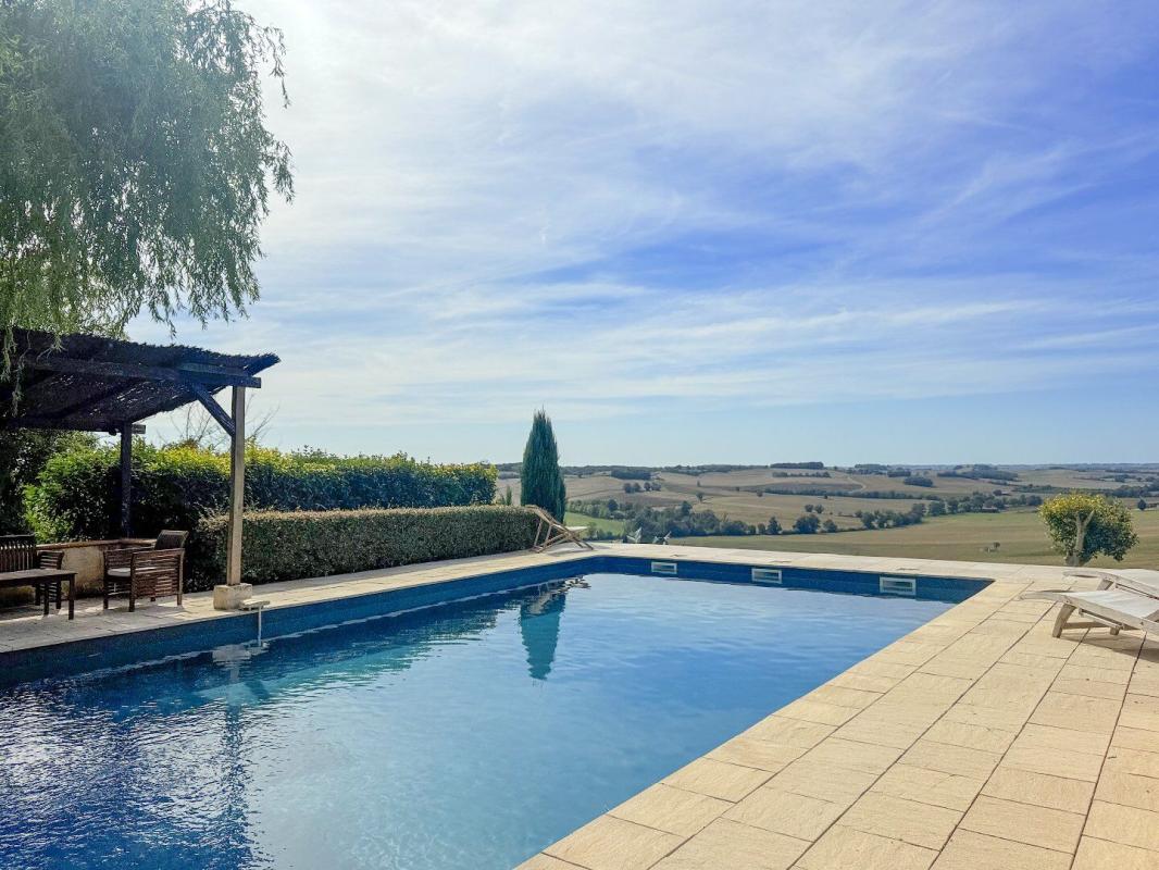 2 bedroom maison de village in Saint Puy, Gers, France