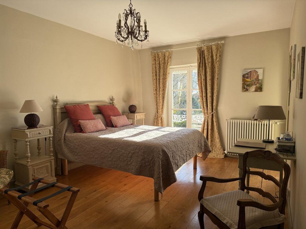 11 bedroom demeure in Condom, Gers, France