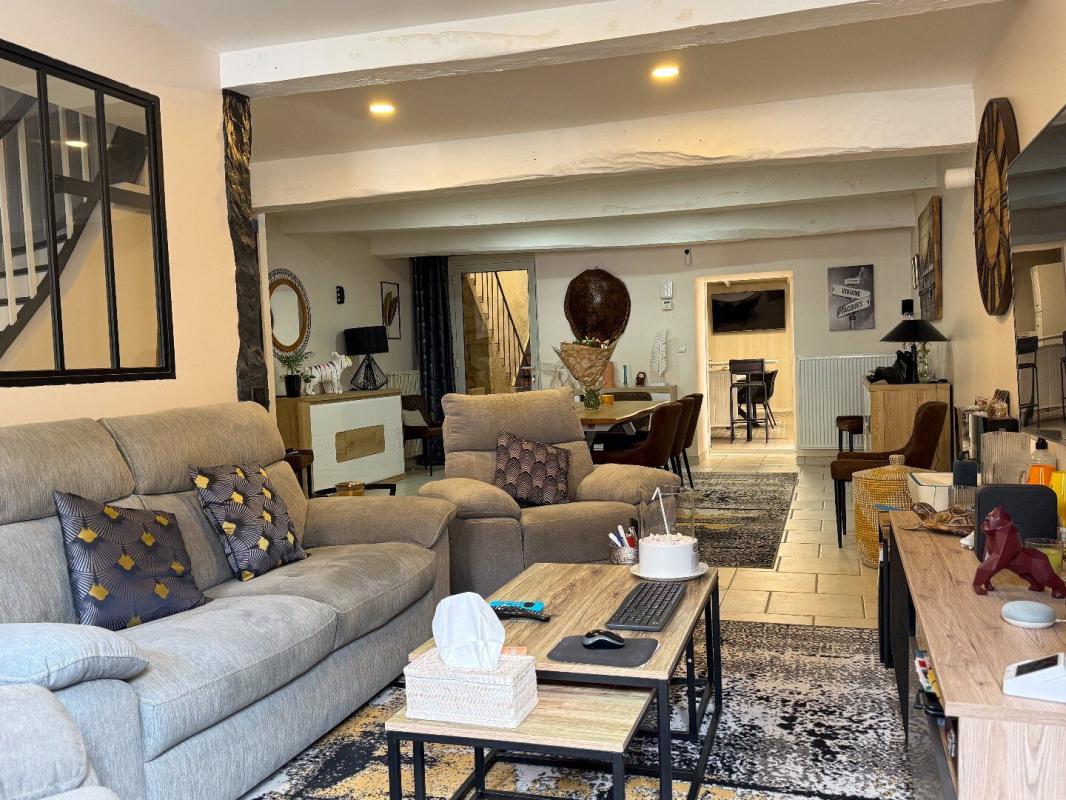 7 bedroom maison recente in Lectoure, Gers, France