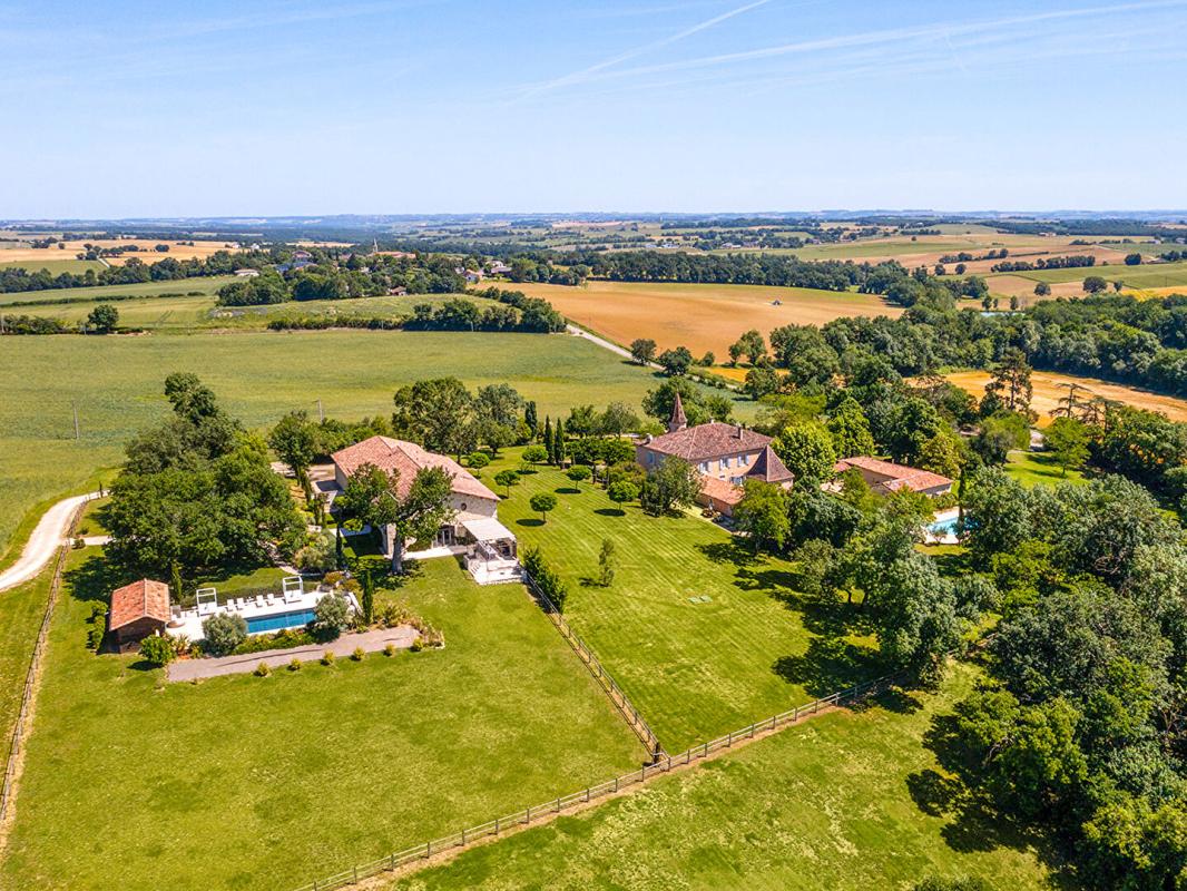 12 bedroom propriete in Fleurance, Gers, France