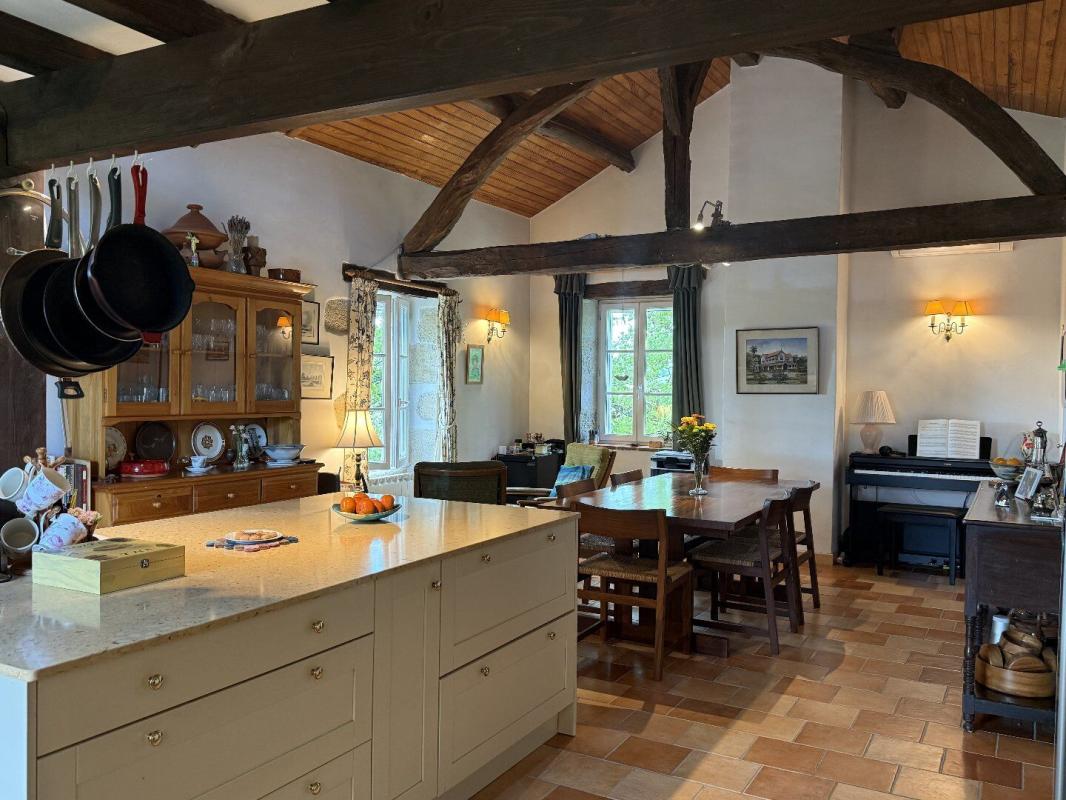 3 bedroom maison ancienne in Condom, Gers, France