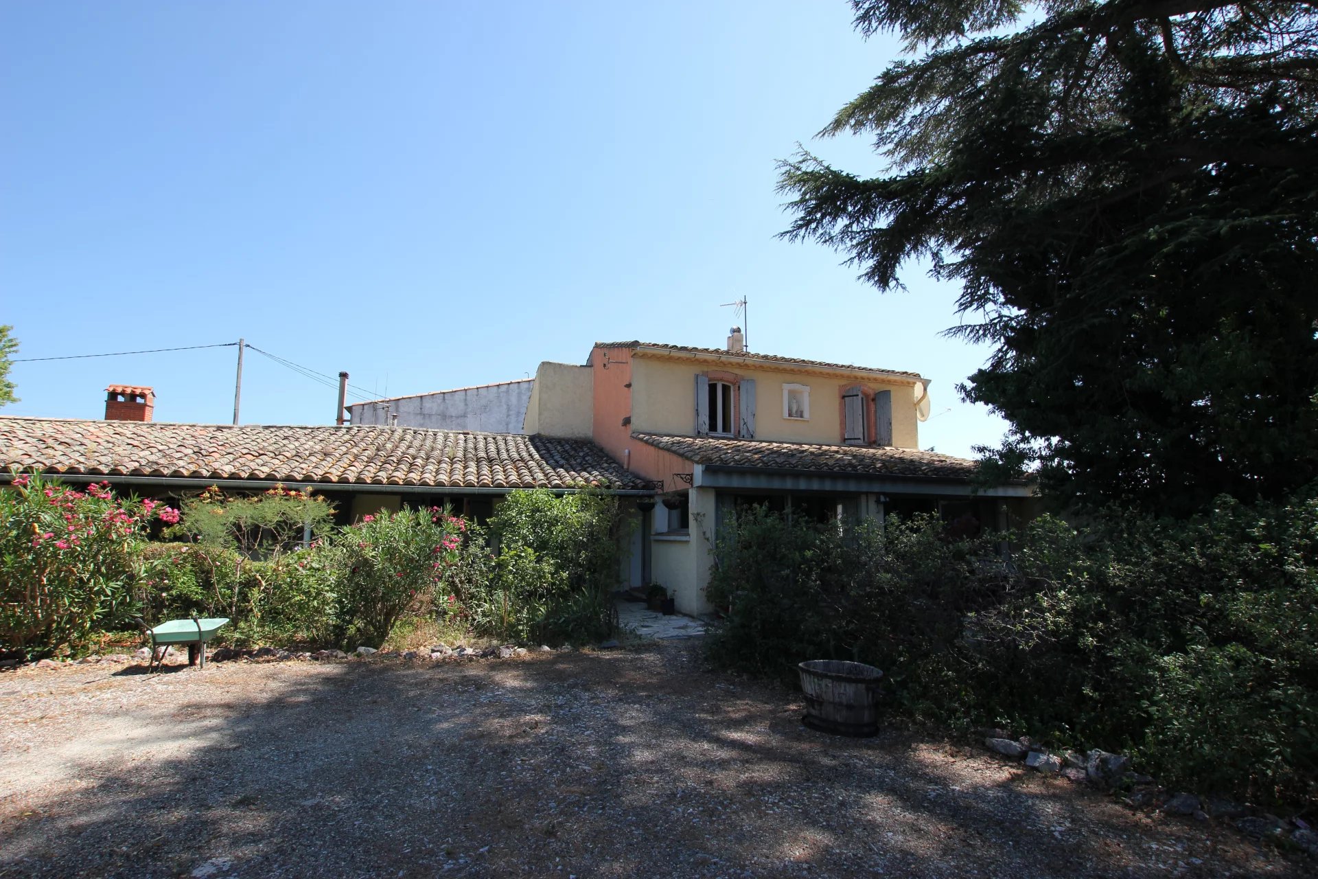 Caunes Minervois: Mas property complex – 2 Houses with barn and pool in heart of the Minervois, Occitanie – France – BVI60485