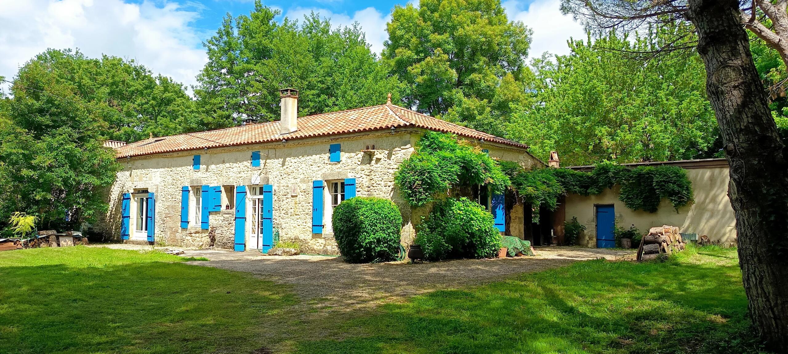 Magnificent 16th-Century Stone Mill in an Idyllic Countryside Setting, Nouvelle-Aquitaine – France – BVI85832