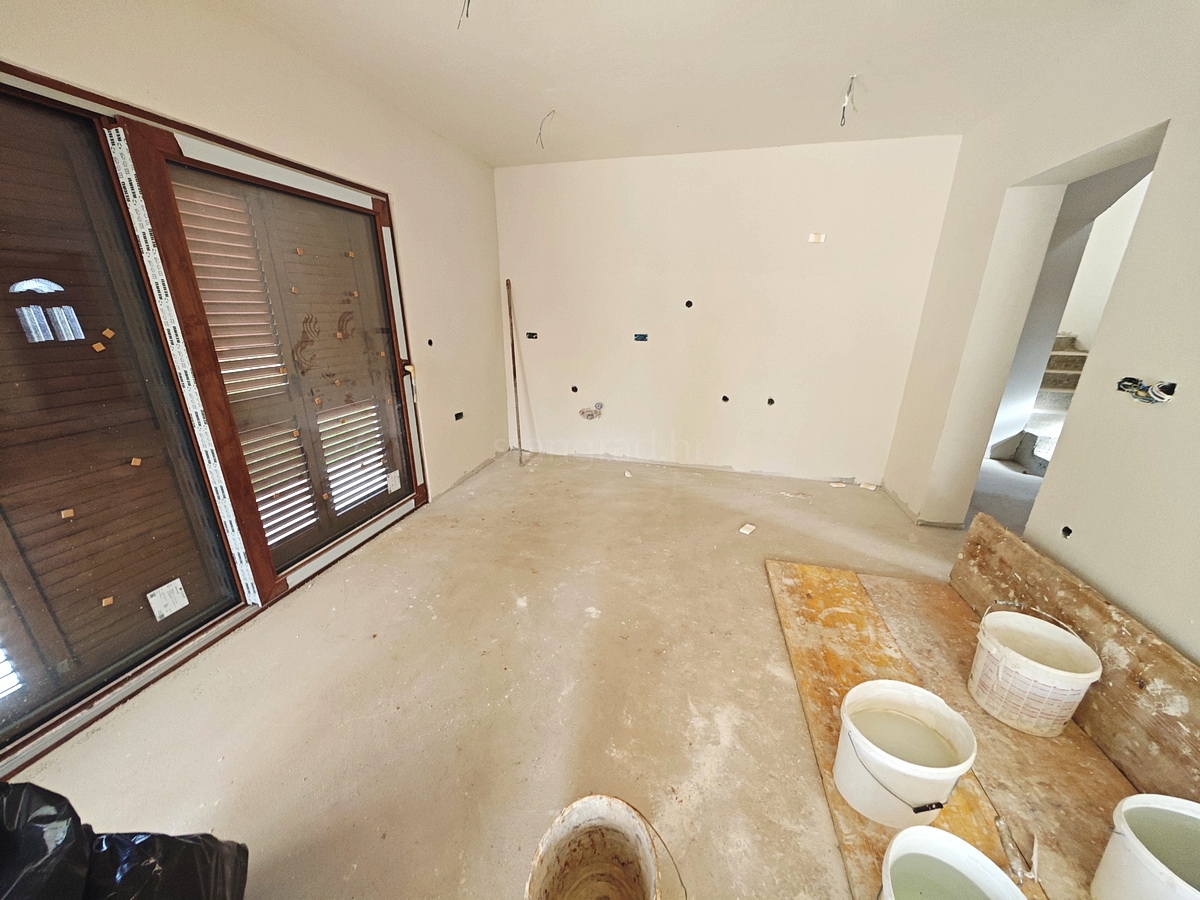 3 bedroom villa in Malinska-Dubašnica, Croatia – 103759