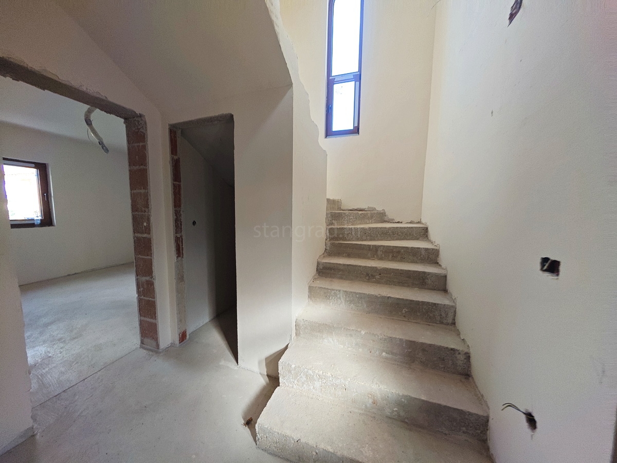 3 bedroom villa in Malinska-Dubašnica, Croatia – 103759