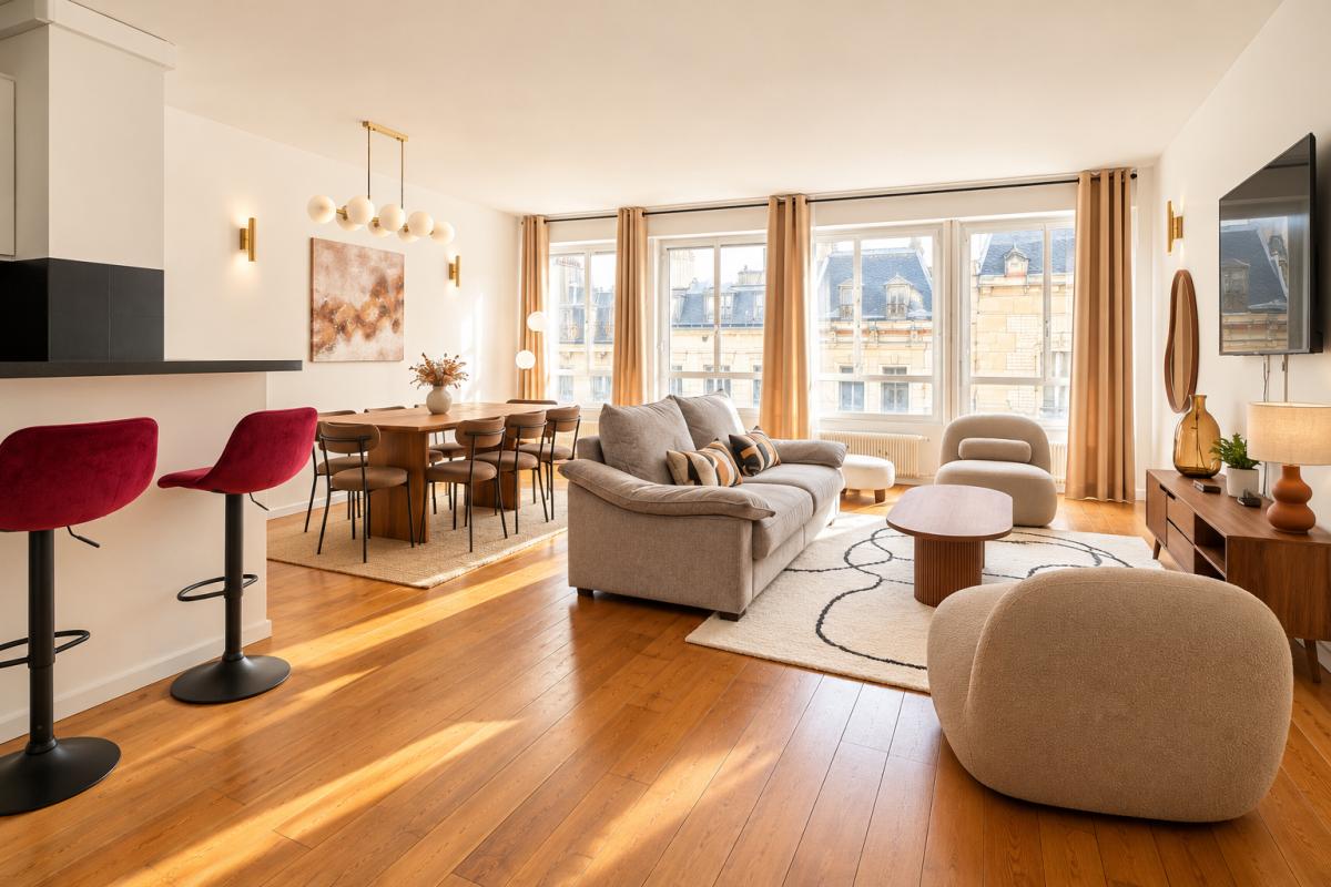 2 bedroom t4 in Paris, France