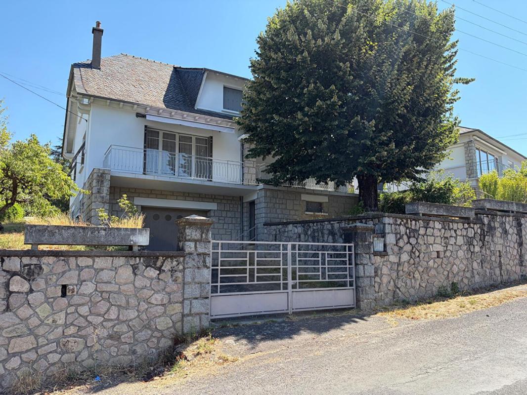 4 bedroom maison in Entraygues Sur Truyere, Aveyron, France