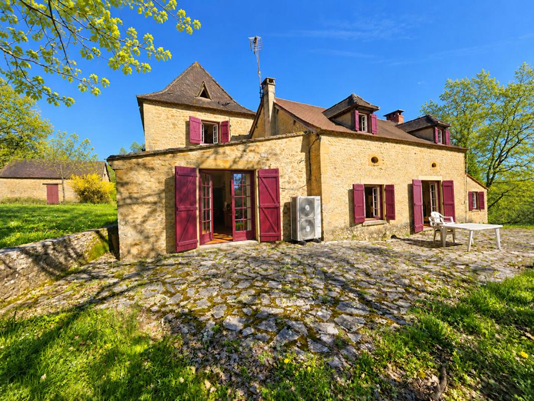 6 bedroom corps de ferme in Sainte Alvere, Dordogne, France